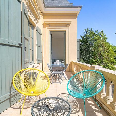 Chateau Ecully - Appartement 2 Chambres - Terrasse & Parking Екстериор снимка